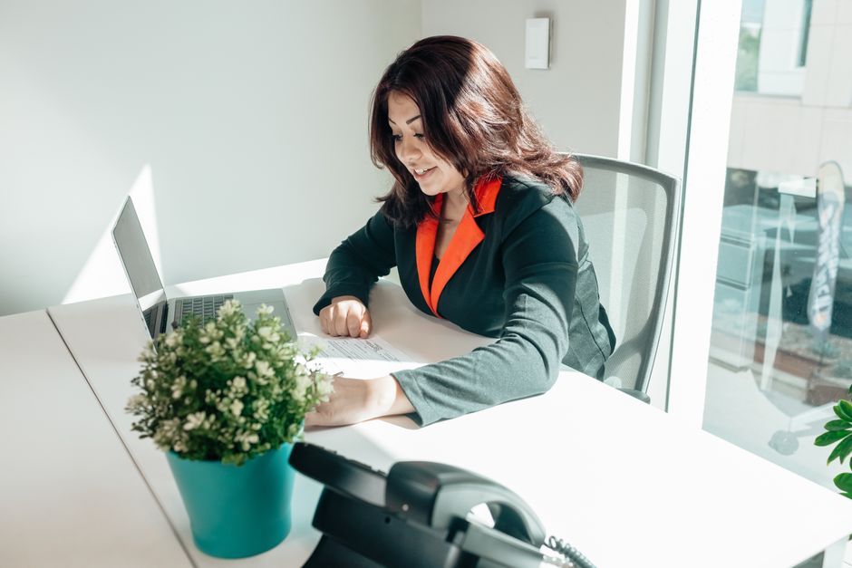Reconversion freelance : 5 étapes pour sécuriser vos revenus